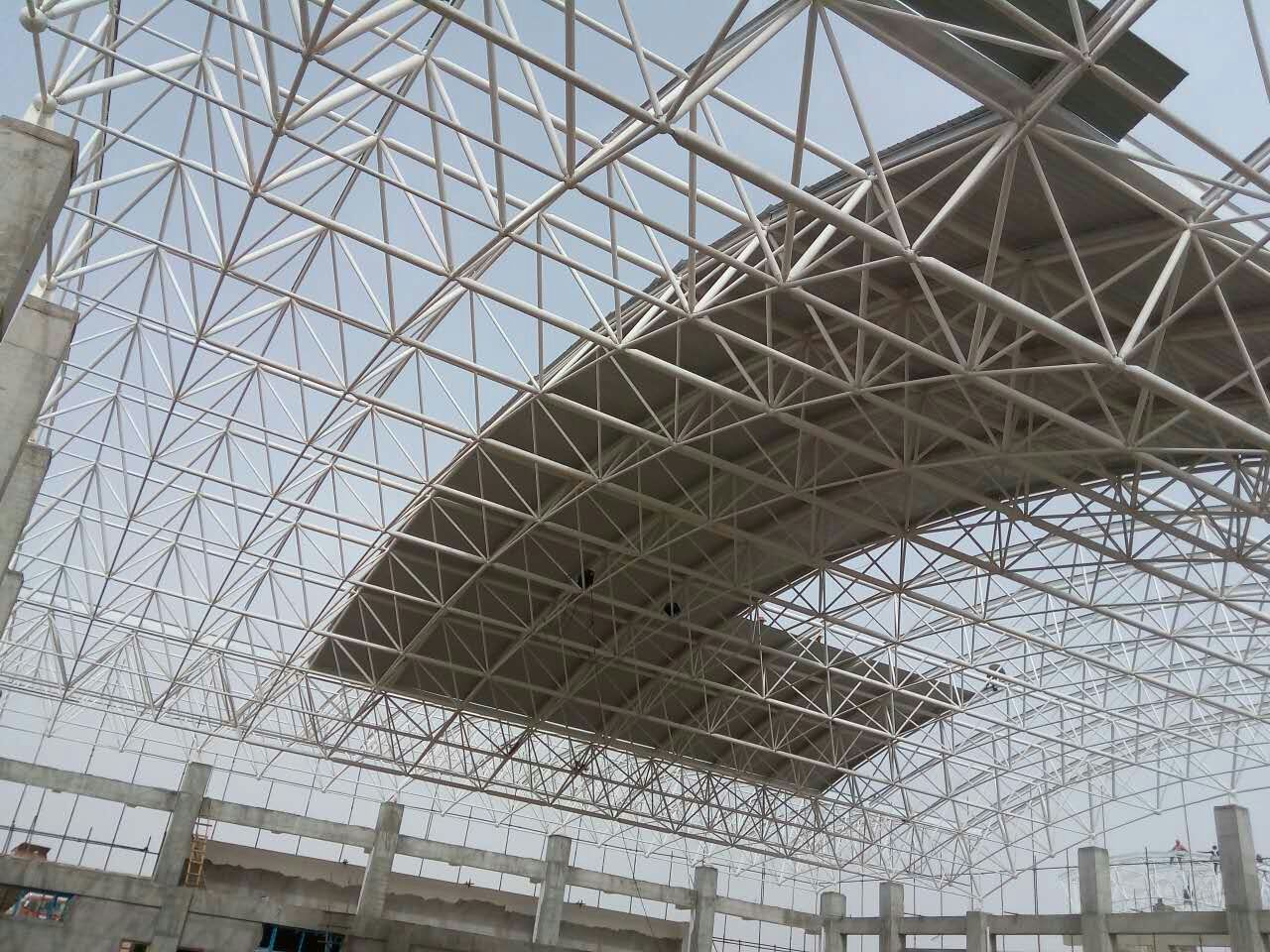 侯马青岛一汽网架
